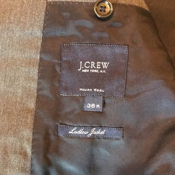 J. Crew Ludlow Italian Wool Herringbone Suit Jacket - Picture 7 of 8